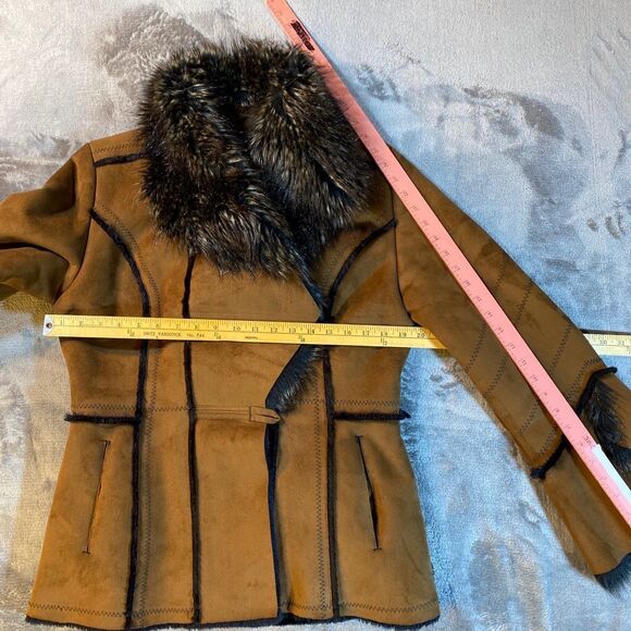 Jacket, Tan Brown Trimmed with Vegan Black Fur, Platinum Utex, Small - Picture 7 of 11